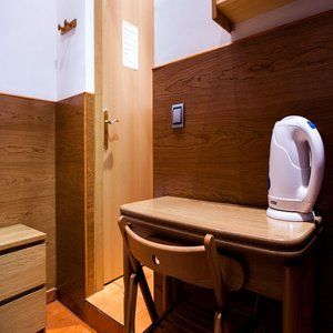 Estudios Pelayo Guest House Barcelona Bagian luar foto